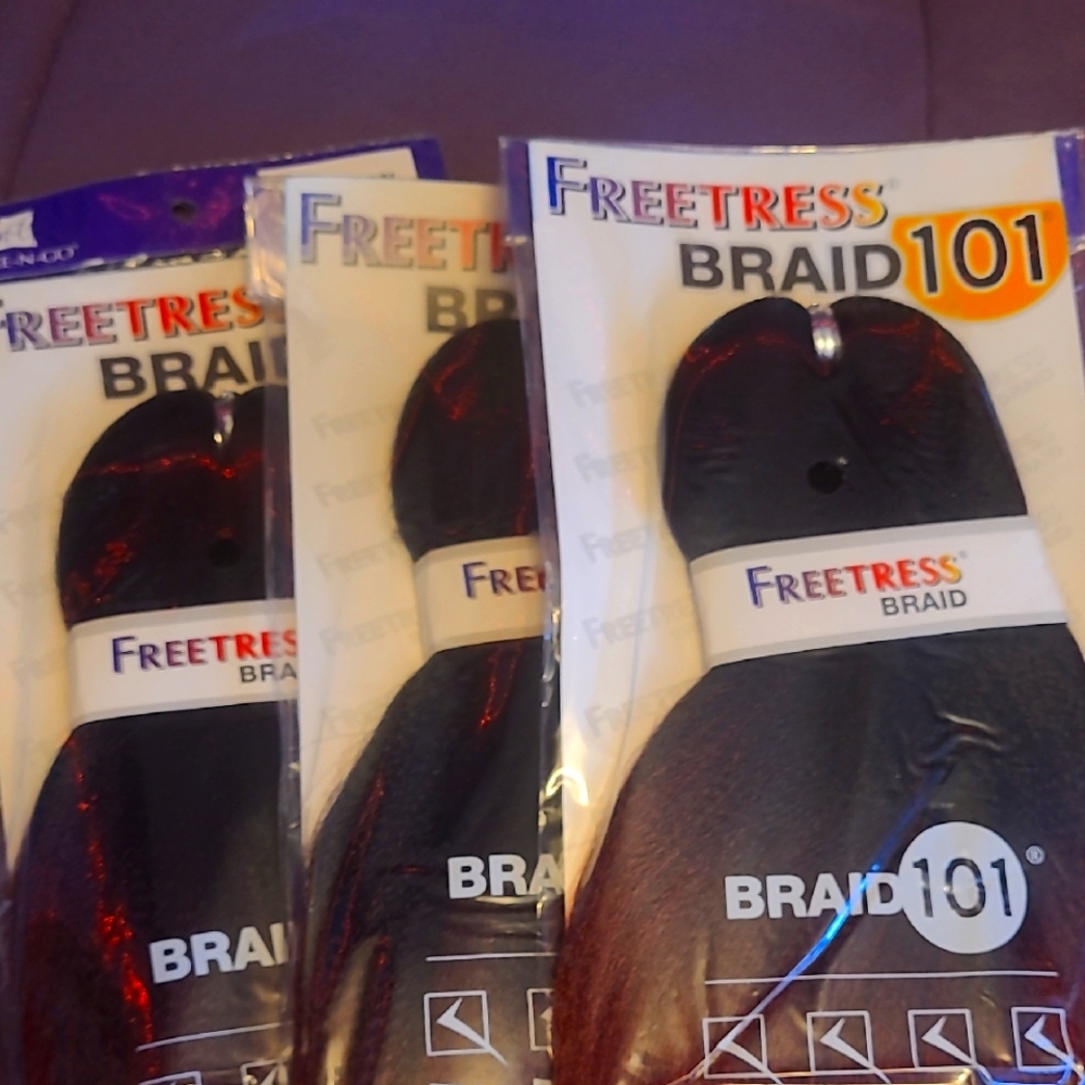 2 For $20 Freetress Braiding Hair Extensions